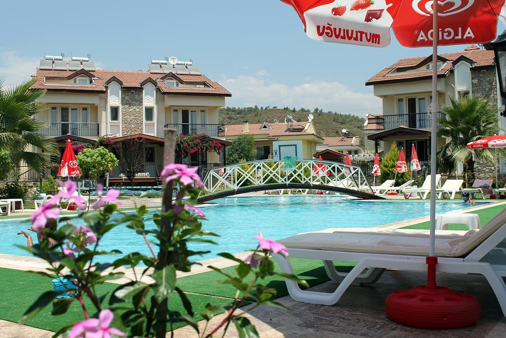 Lale Apartments 페티예 외부 사진